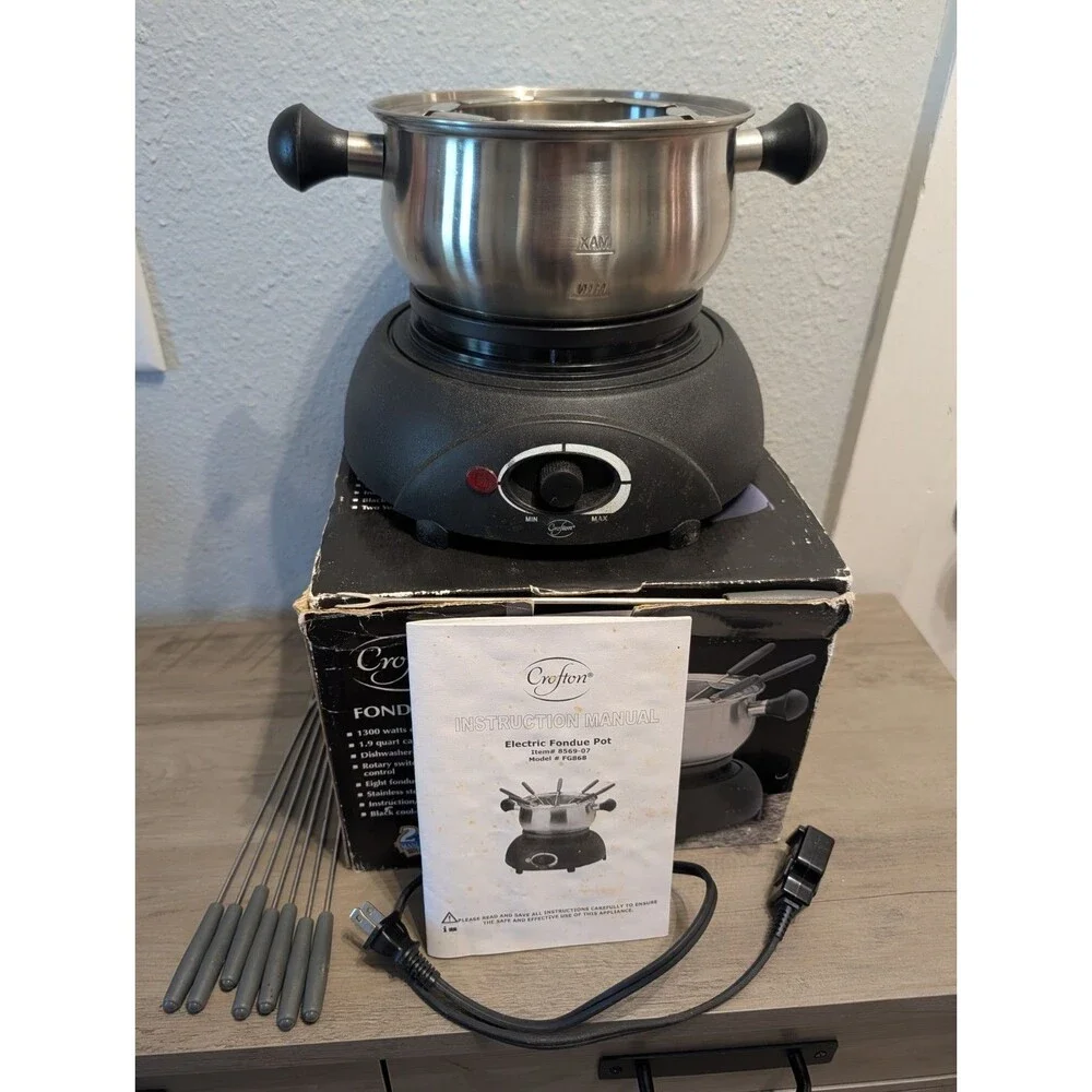 Crofton FG868 Electric Fondue Set 1.9 Qt 8 Forks Box Manual Tested Works
